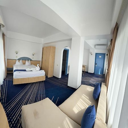 Briza Boutique Hotel 마마이아 외부 사진