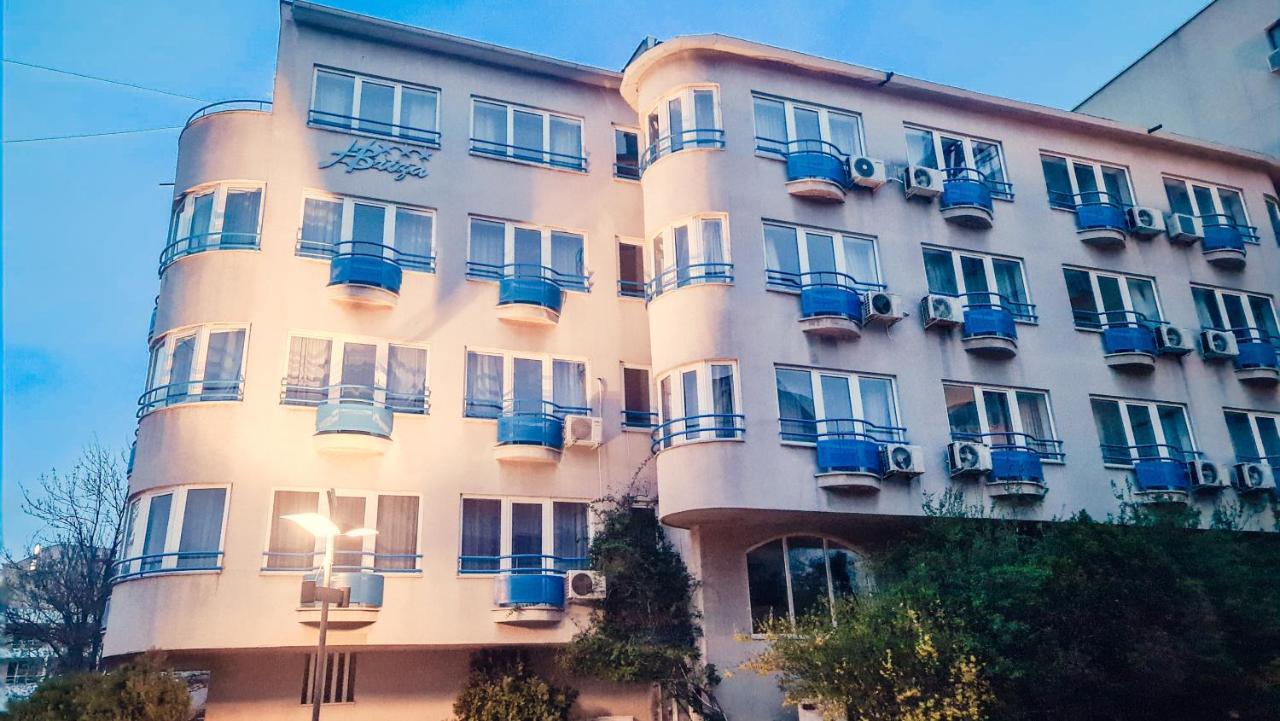 Briza Boutique Hotel 마마이아 외부 사진