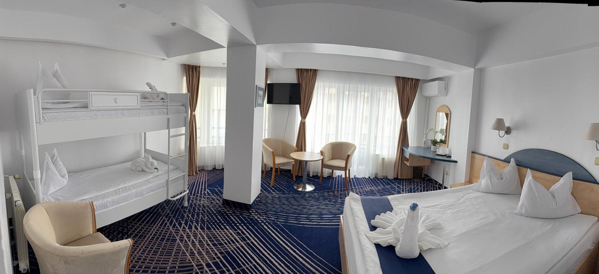 Briza Boutique Hotel 마마이아 외부 사진