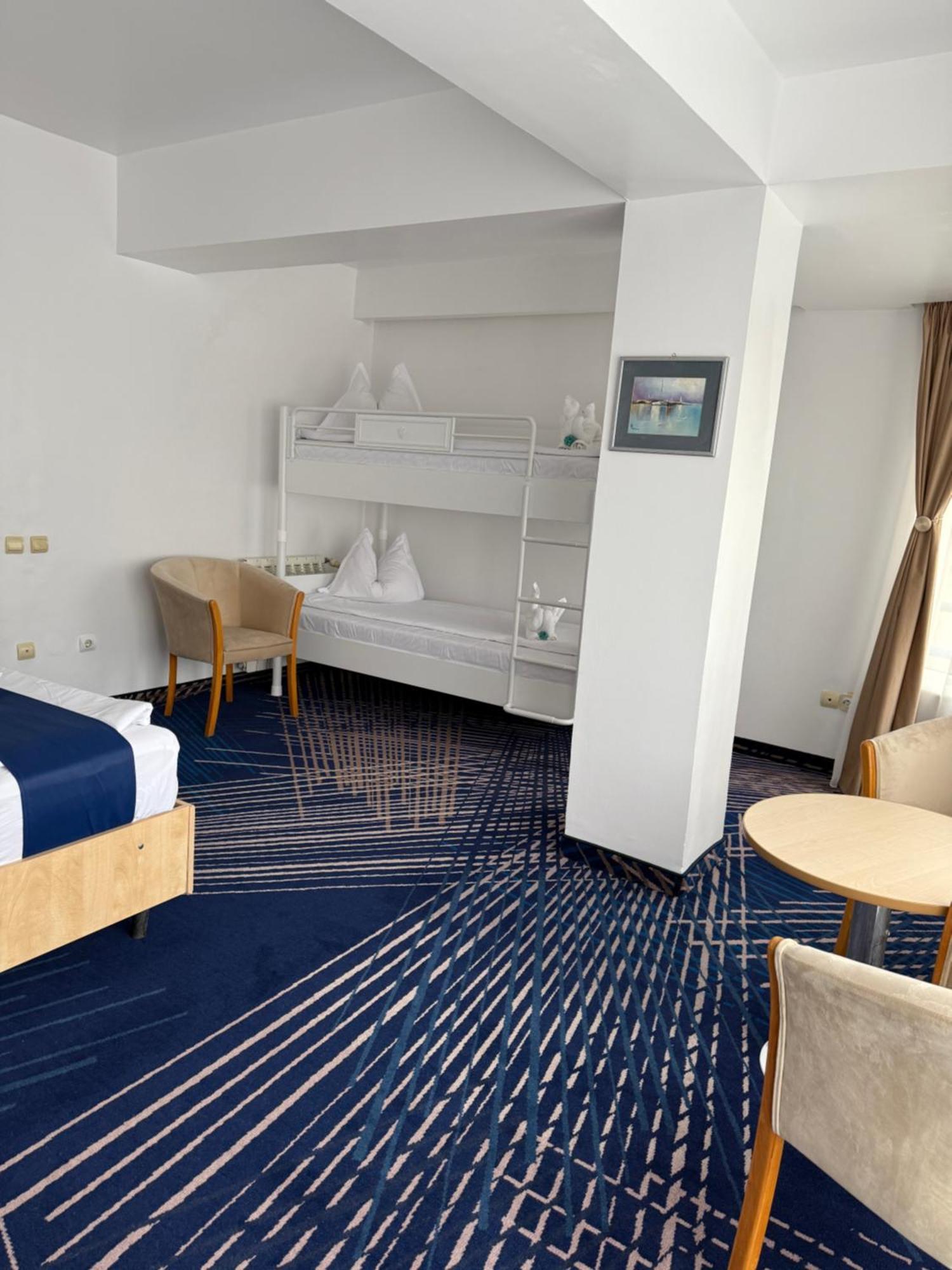 Briza Boutique Hotel 마마이아 외부 사진