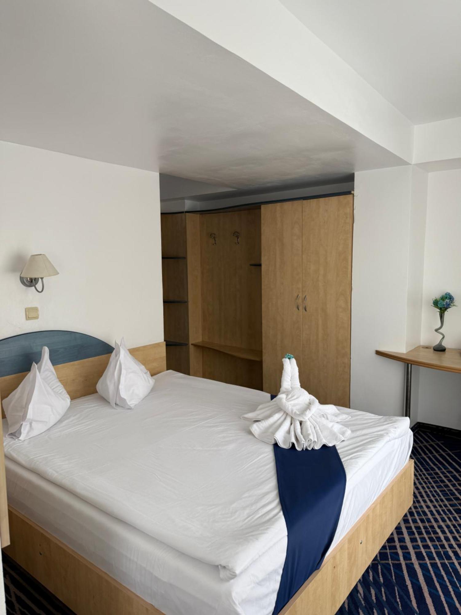 Briza Boutique Hotel 마마이아 외부 사진